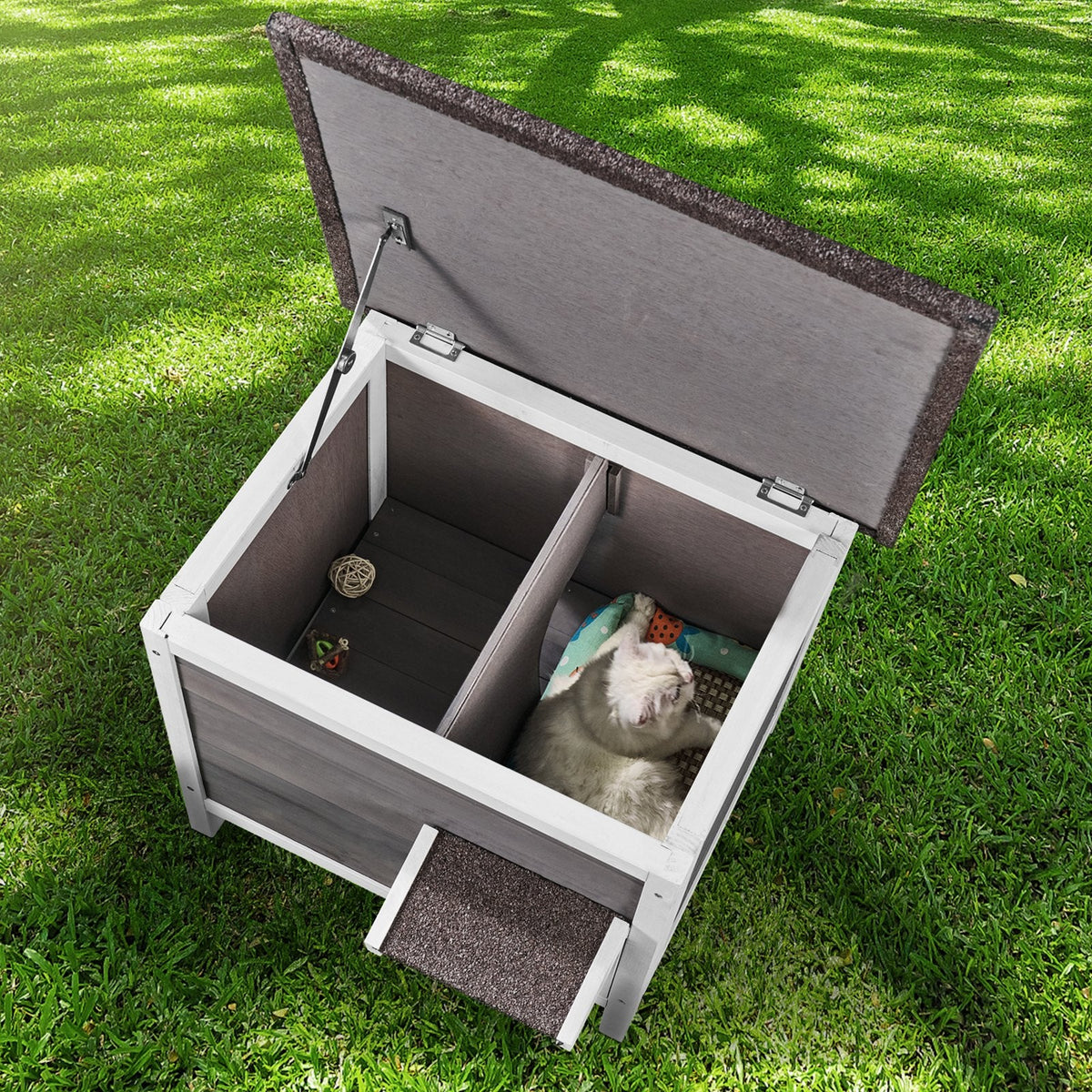 Outdoor Cat House Wooden Feral Cat Shelter With Roof & PVC Door Flaps
