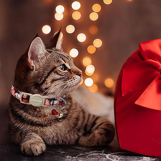 ARING PET 2 Pack Valentine's Day Cat Collars-Cute Heart Cat Collar Breakaway with Bell&Pendant, Adjustable Valentine Kitten Collars with Safety Buckle for Girl and Boy Cats
