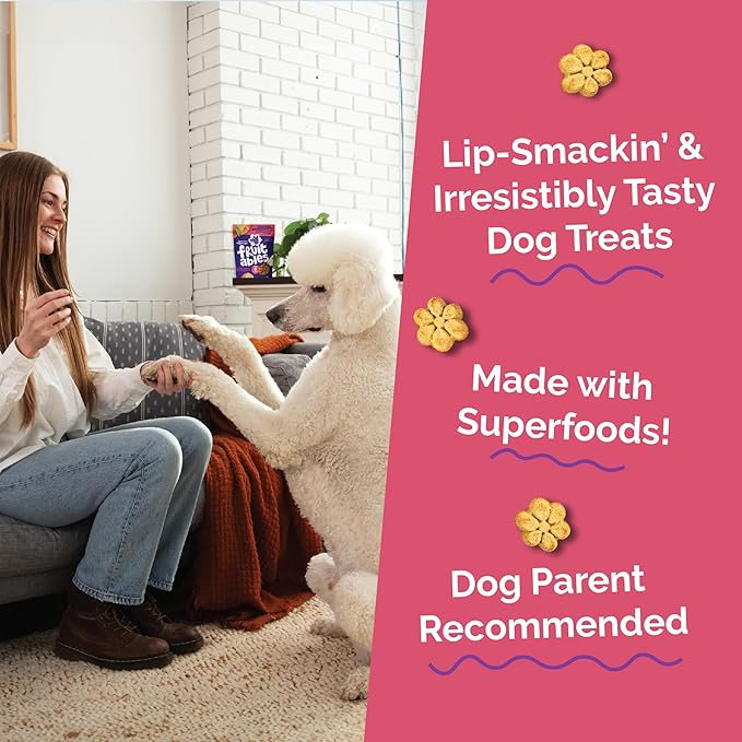 Fruitables Baked Dog Treats, Healthy Pumpkin Treat for Dogs, Low Calorie & Delicious, No Wheat, Corn or Soy, Made in the USA, Pumpkin and Apple Flavor, 7oz
